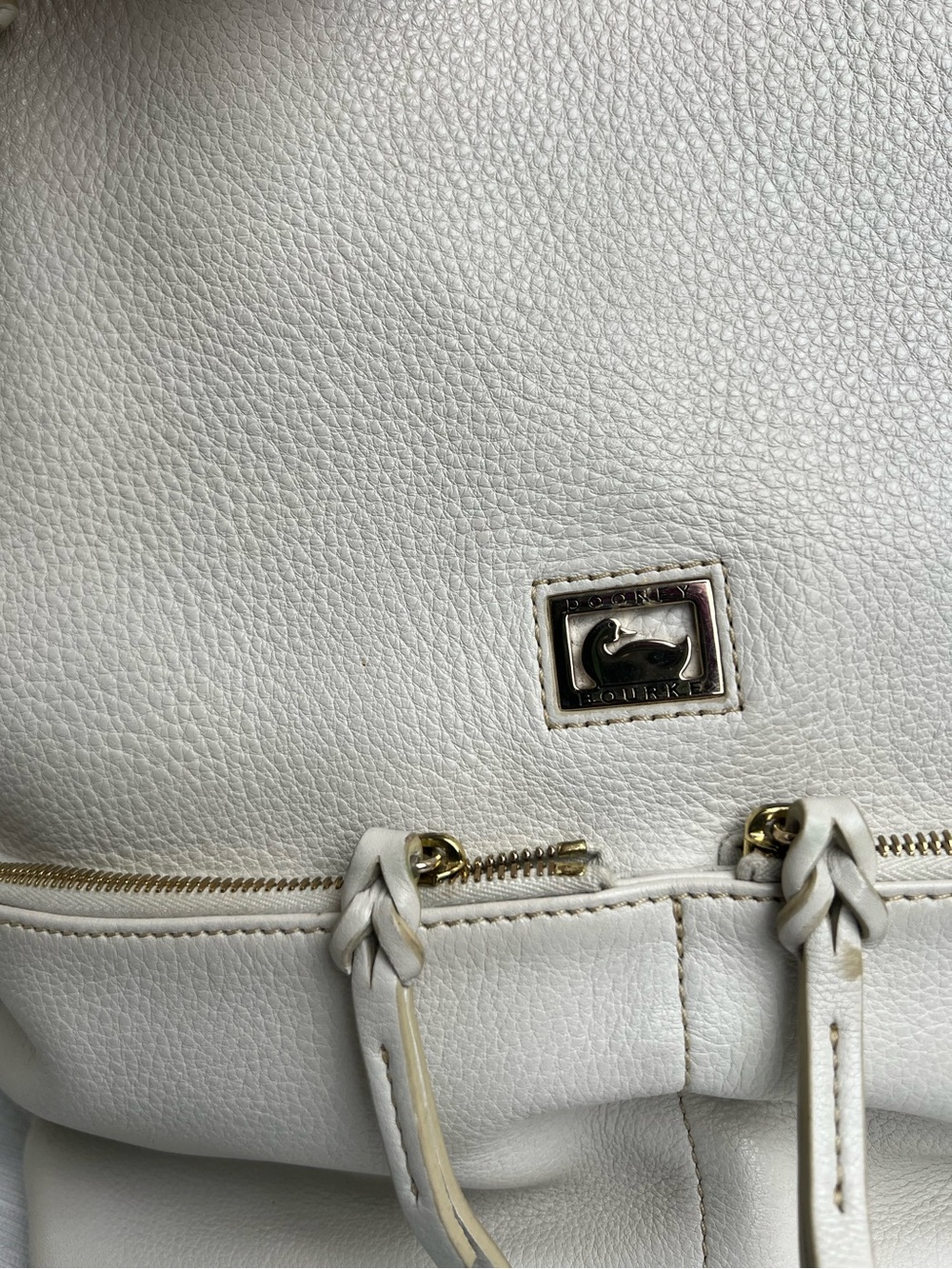 Dooney & Bourke Dillen Large Off-White Pebbled Leather Pocket Sac Hobo - Picture 7 of 9